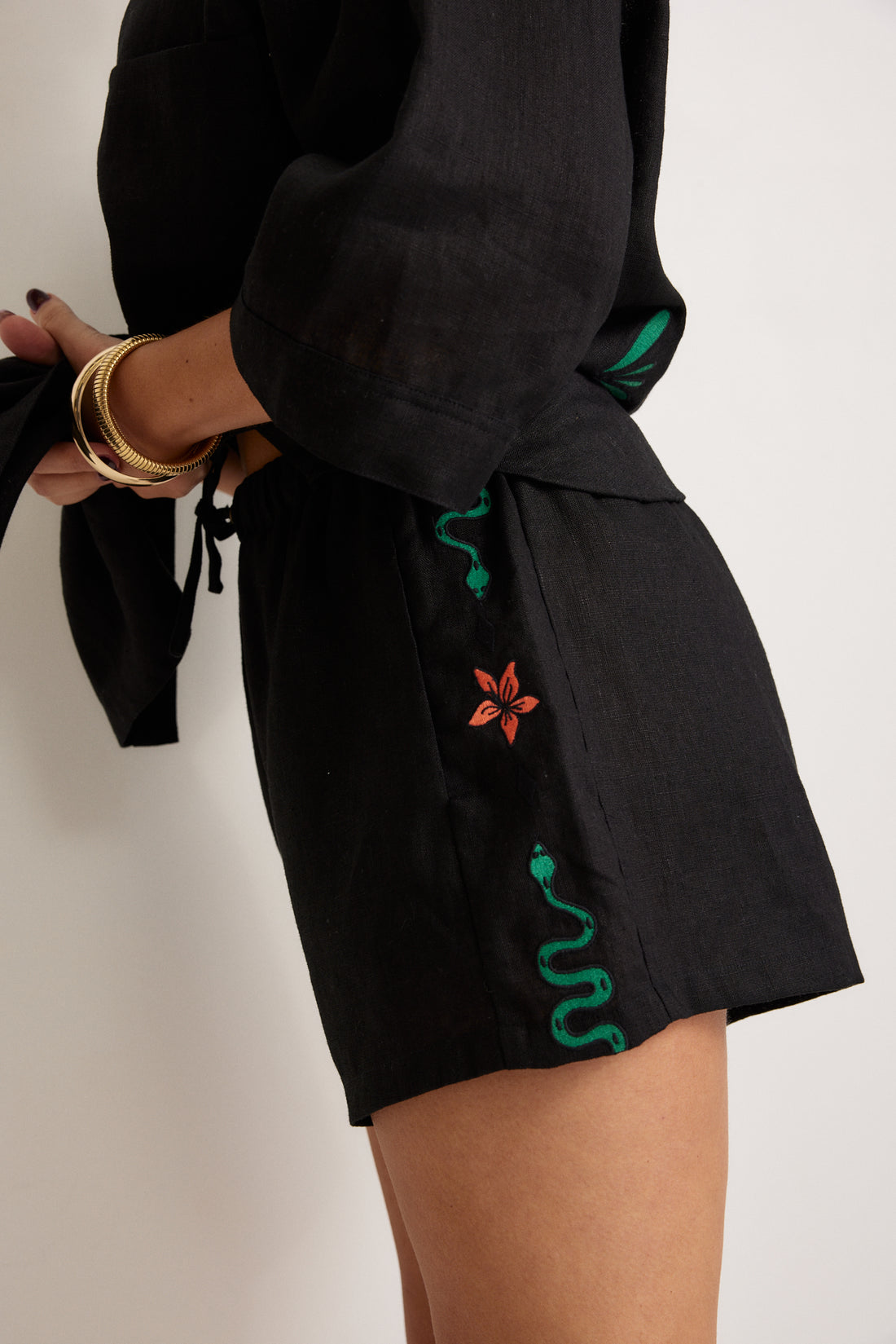 Miranda Embroidered Linen Shorts - Black